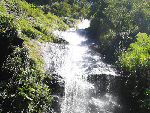 Cascade couleuvre