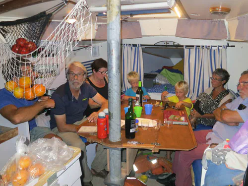 Diner au bateau